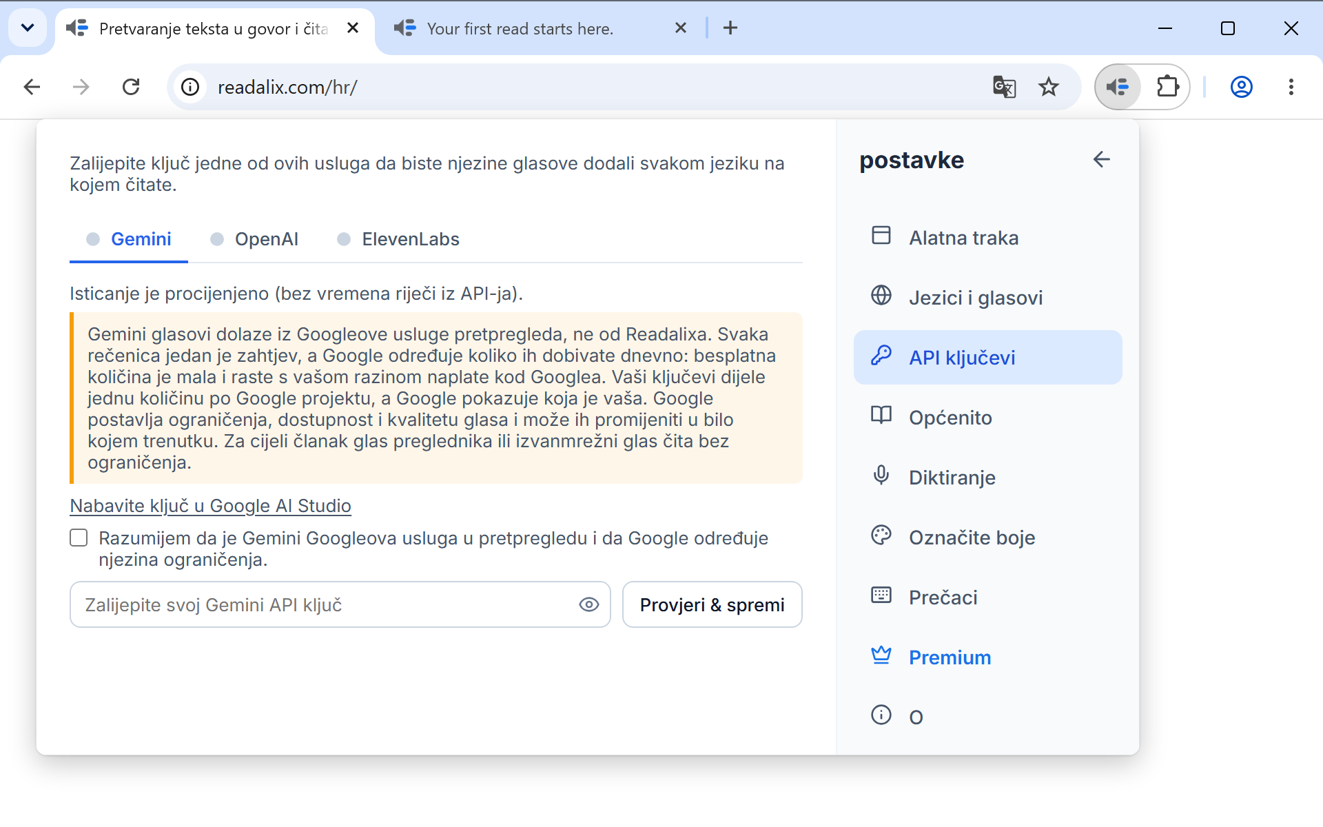 Postavke na stranici API ključevi: redak koji kaže da ključ ostaje na ovom računalu, zatim kartice Gemini, OpenAI i ElevenLabs s otvorenim Geminijem, poveznica za dobivanje ključa, kućica za označavanje i polje za lijepljenje ključa pokraj gumba Provjeri & spremi.